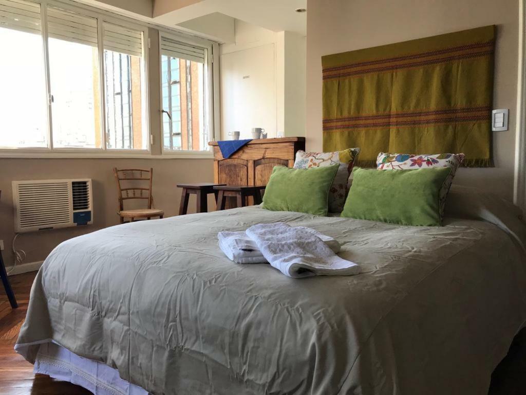 Dpto. Av. Corrientes Al 700-Centro Apartment บัวโนสไอเรส ภายนอก รูปภาพ